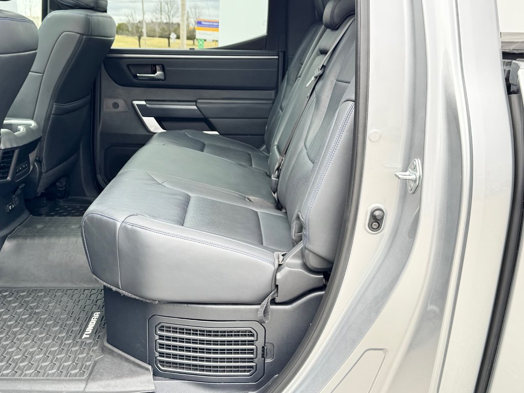Toyota Tundra PLATINUM HYBRIDE / TOWING PACKAGE / LIFT KIT + PNEUS WRANGLER / ATTACHE SELETTE 2023 à Thetford Mines, Québec - 77 - w1024h768px