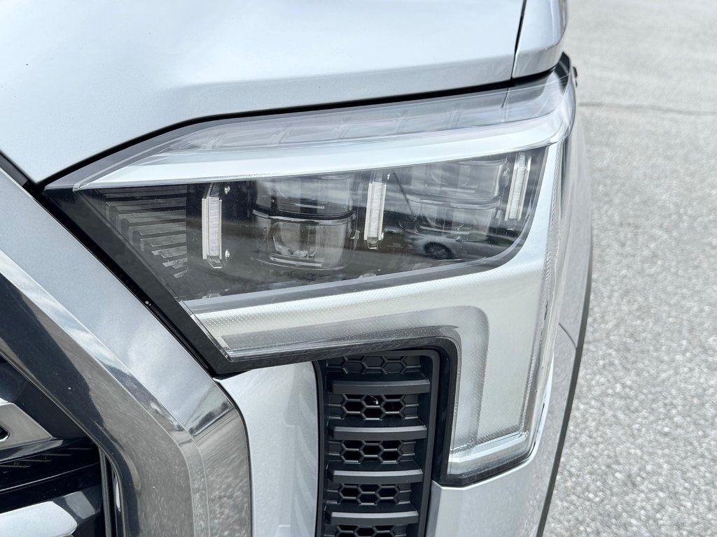 Toyota Tundra PLATINUM HYBRIDE / TOWING PACKAGE / LIFT KIT + PNEUS WRANGLER / ATTACHE SELETTE 2023 à Thetford Mines, Québec - 10 - w1024h768px