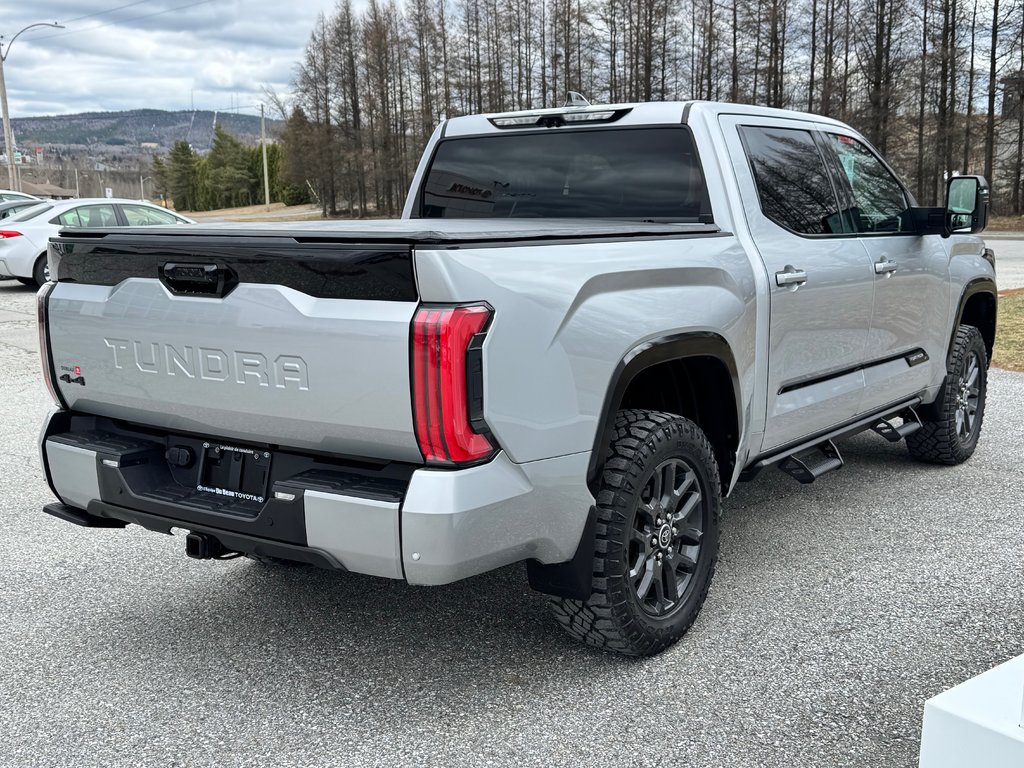 Toyota Tundra PLATINUM HYBRIDE / TOWING PACKAGE / LIFT KIT + PNEUS WRANGLER / ATTACHE SELETTE 2023 à Thetford Mines, Québec - 4 - w1024h768px