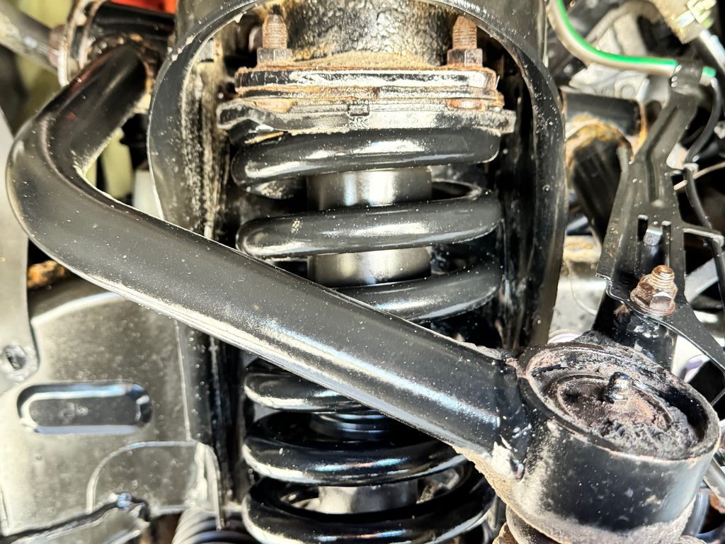 2023 Toyota Tundra PATINUM 1794 HYBRID / LIFT KIT / CHROME DELETE / PEA 200 000 km / SUSPENSION RENFORCI - BALLON / PNEUS NEUF KO3 in Thetford Mines, Quebec - 20 - w1024h768px
