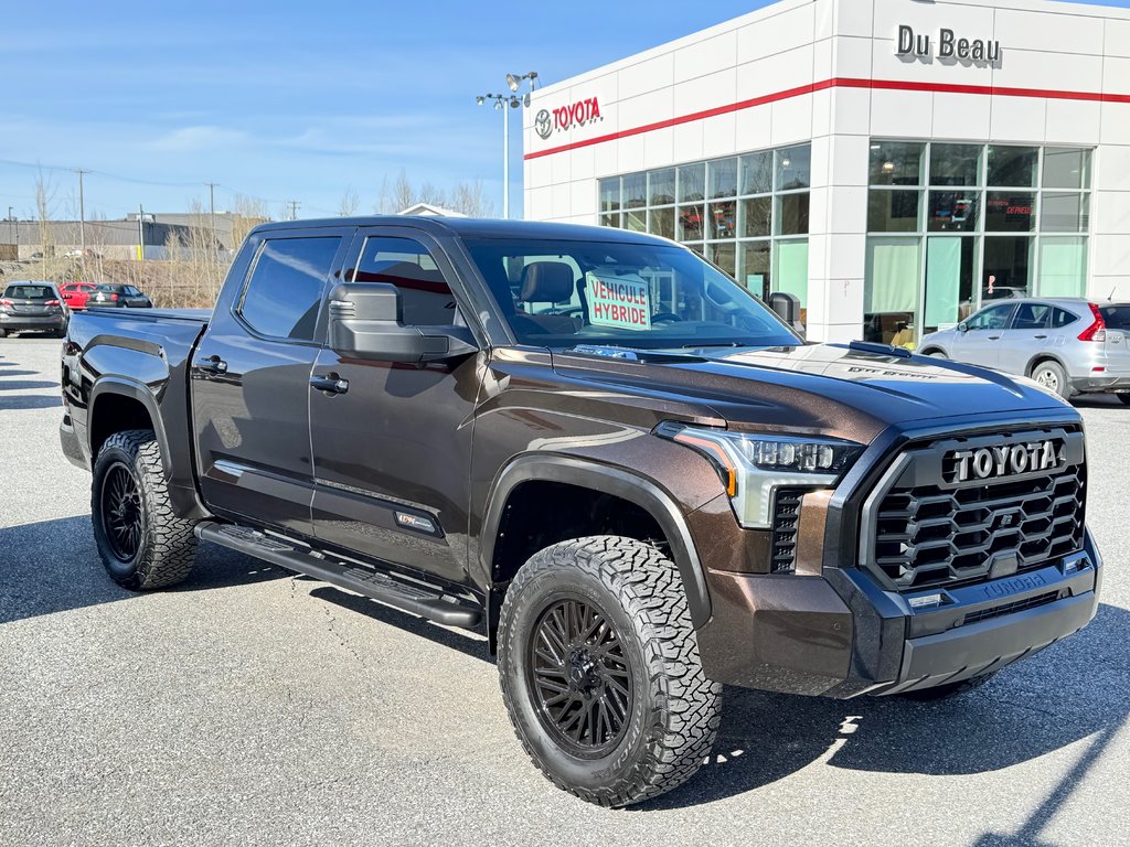 2023 Toyota Tundra PATINUM 1794 HYBRID / LIFT KIT / CHROME DELETE / PEA 200 000 km / SUSPENSION RENFORCI - BALLON / PNEUS NEUF KO3 in Thetford Mines, Quebec - 3 - w1024h768px