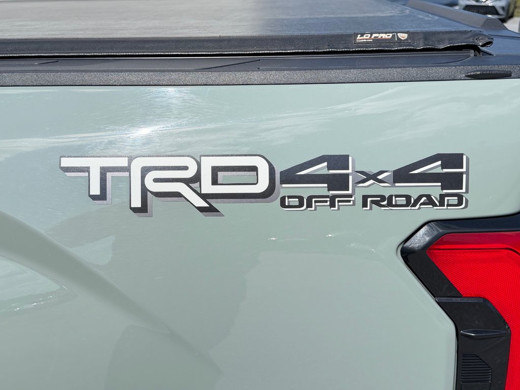 2023 Toyota Tundra TRD OFF ROAD / JAMAIS ACCIDENTE / IMPECCABLE / TOILE BOITE / EXHAUST TRD in Thetford Mines, Quebec - 24 - w1024h768px