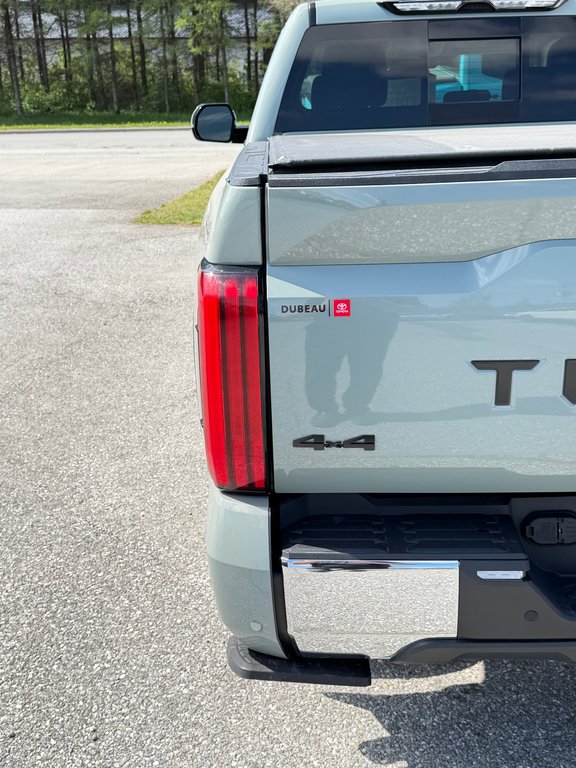 2023 Toyota Tundra TRD OFF ROAD / JAMAIS ACCIDENTE / IMPECCABLE / TOILE BOITE / EXHAUST TRD in Thetford Mines, Quebec - 25 - w1024h768px
