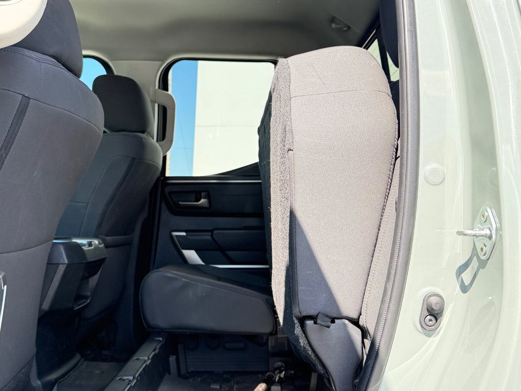 2023 Toyota Tundra TRD OFF ROAD / JAMAIS ACCIDENTE / IMPECCABLE / TOILE BOITE / EXHAUST TRD in Thetford Mines, Quebec - 59 - w1024h768px