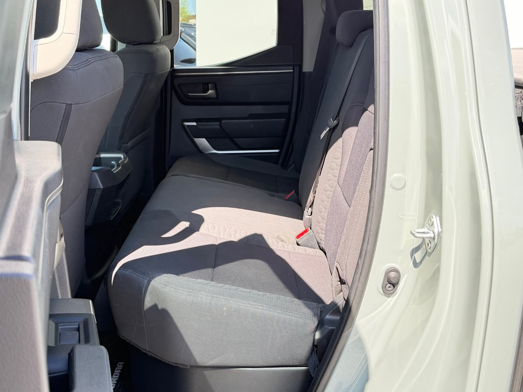 2023 Toyota Tundra TRD OFF ROAD / JAMAIS ACCIDENTE / IMPECCABLE / TOILE BOITE / EXHAUST TRD in Thetford Mines, Quebec - 58 - w1024h768px