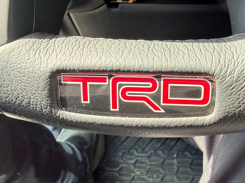 2023 Toyota Tundra TRD OFF ROAD / JAMAIS ACCIDENTE / IMPECCABLE / TOILE BOITE / EXHAUST TRD in Thetford Mines, Quebec - 43 - w1024h768px