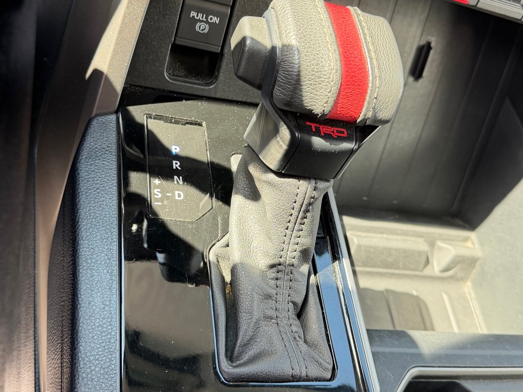 2023 Toyota Tundra TRD OFF ROAD / JAMAIS ACCIDENTE / IMPECCABLE / TOILE BOITE / EXHAUST TRD in Thetford Mines, Quebec - 52 - w1024h768px