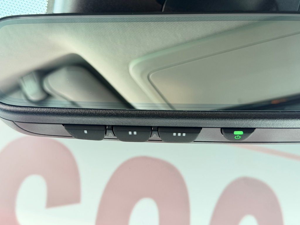 2023 Toyota Tundra LIMITED CREWMAX / PEA 28-08-27=100KM / in Thetford Mines, Quebec - 65 - w1024h768px