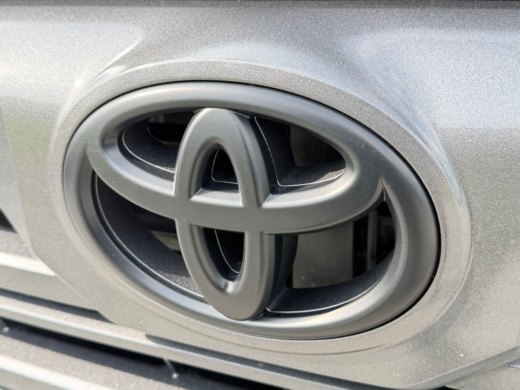 2023 Toyota Tundra LIMITED CREWMAX / PEA 28-08-27=100KM / in Thetford Mines, Quebec - 13 - w1024h768px