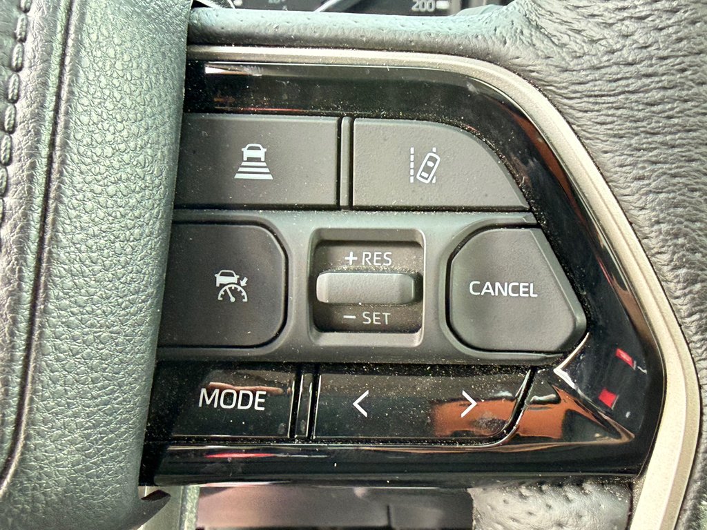 2023 Toyota Tundra LIMITED CREWMAX / PEA 28-08-27=100KM / in Thetford Mines, Quebec - 47 - w1024h768px