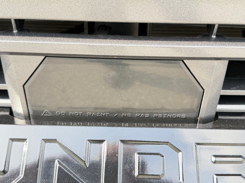 2023 Toyota Tundra LIMITED CREWMAX / PEA 28-08-27=100KM / in Thetford Mines, Quebec - 12 - w1024h768px