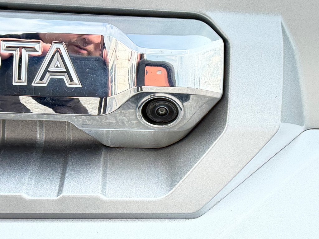 2023 Toyota Tundra LIMITED CREWMAX / PEA 28-08-27=100KM / in Thetford Mines, Quebec - 28 - w1024h768px