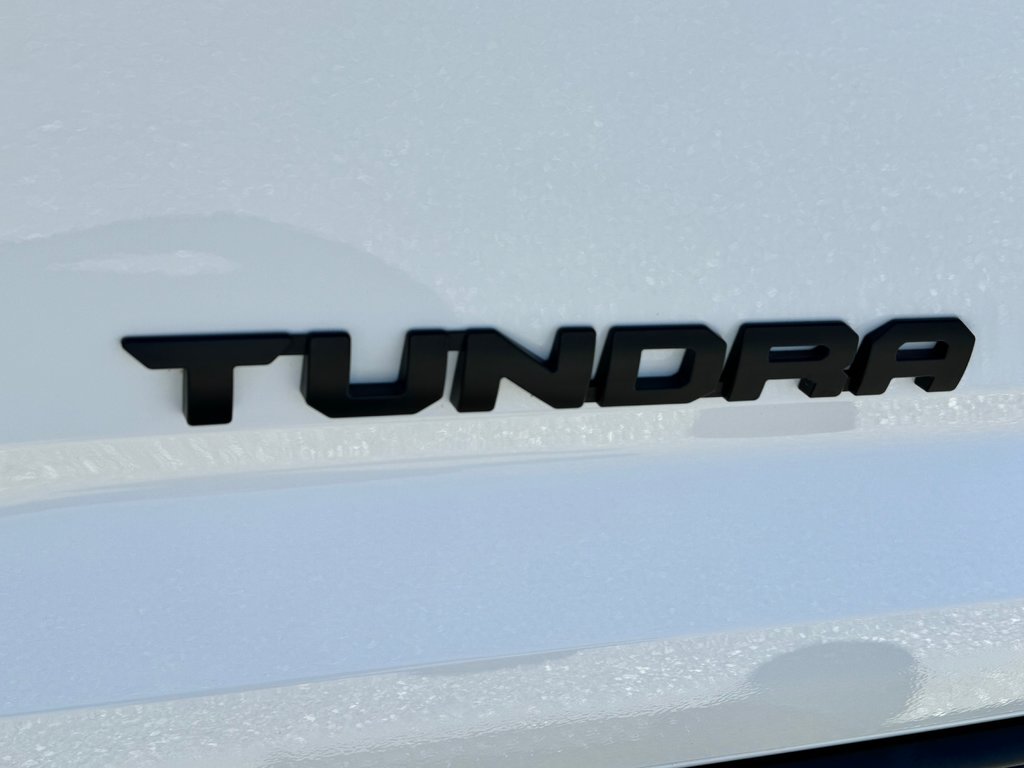 2024  Tundra CREW MAX / TRD OFF ROAD / ÉTAT NEUF / EDITION SPECIAL / PEA PLATINE in Thetford Mines, Quebec - 21 - w1024h768px
