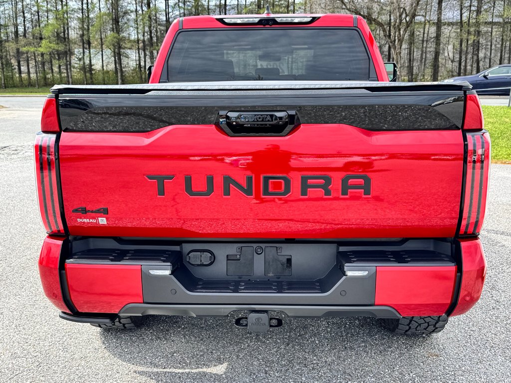 Toyota Tundra PLATINUM HYBRID / PEA 28-02-28=100km / GR. REMORQUAGE / LIFT KIT / MAGS 20  FUEL / PNEUS TOYO 2024 à Thetford Mines, Québec - 5 - w1024h768px
