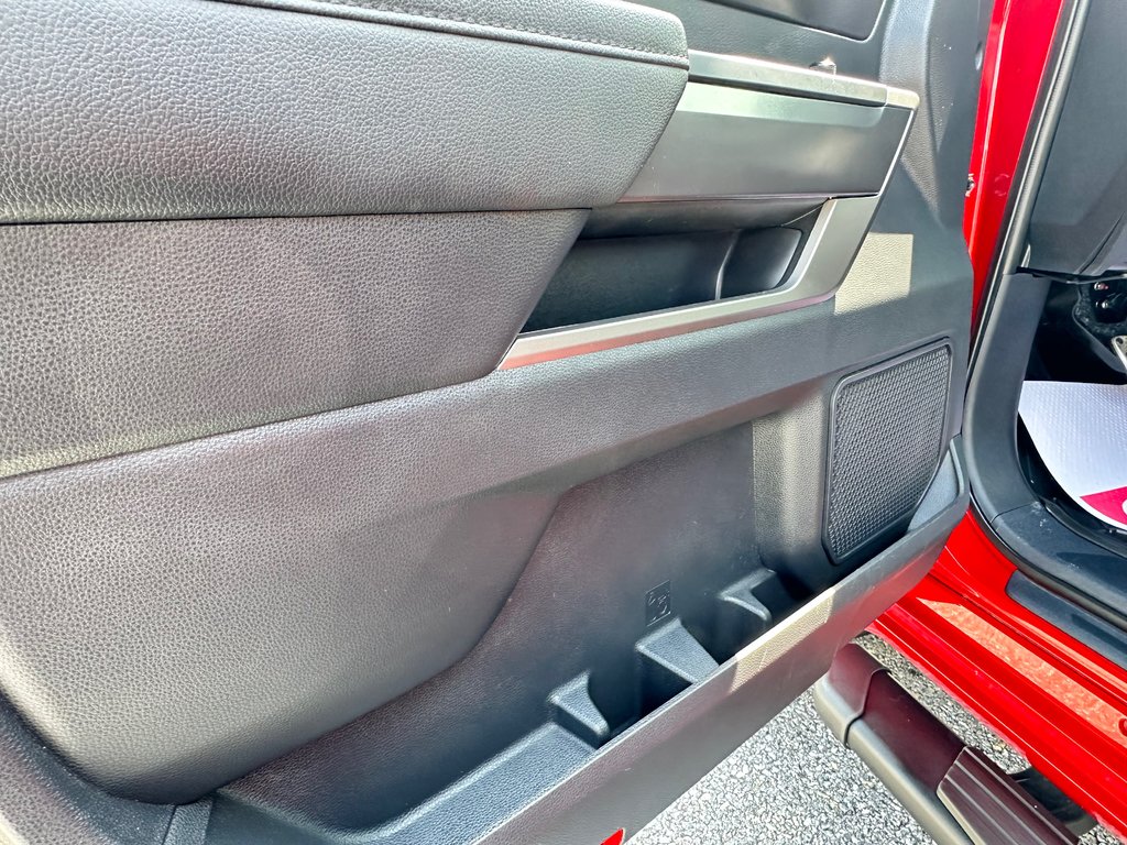 2024 Toyota Tundra CREWMAX / TRD SPORT / IMPECCABLE / TOILE BOITE / MARCHE PIED TOYOTA in Thetford Mines, Quebec - 53 - w1024h768px