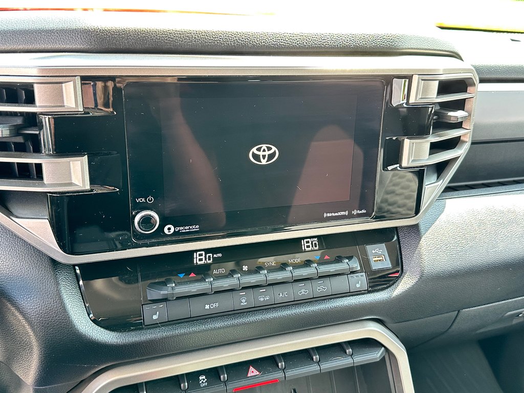 2024 Toyota Tundra CREWMAX / TRD SPORT / IMPECCABLE / TOILE BOITE / MARCHE PIED TOYOTA in Thetford Mines, Quebec - 42 - w1024h768px