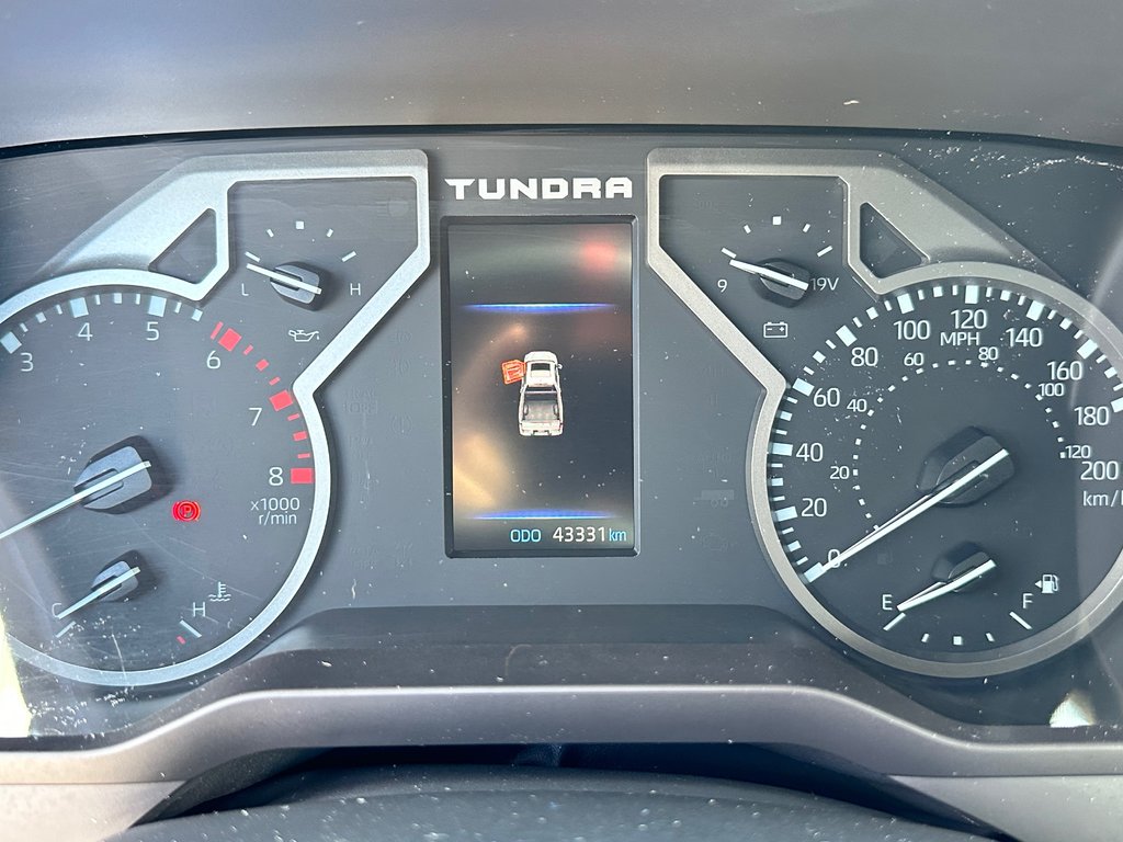2024 Toyota Tundra CREWMAX / TRD SPORT / IMPECCABLE / TOILE BOITE / MARCHE PIED TOYOTA in Thetford Mines, Quebec - 41 - w1024h768px