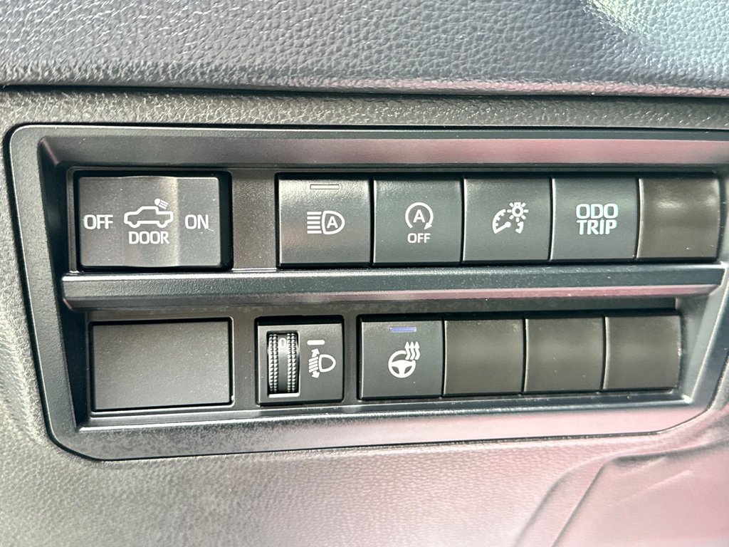 Toyota Tundra D-CAB 4X4 / 8 PIEDS WOW ! / PEA 21-03-31=160KM / 2024 à Thetford Mines, Québec - 37 - w1024h768px