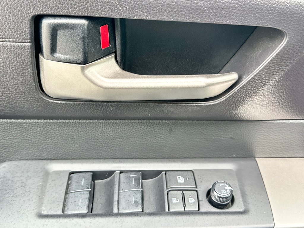 Toyota Tundra D-CAB 4X4 / 8 PIEDS WOW ! / PEA 21-03-31=160KM / 2024 à Thetford Mines, Québec - 31 - w1024h768px