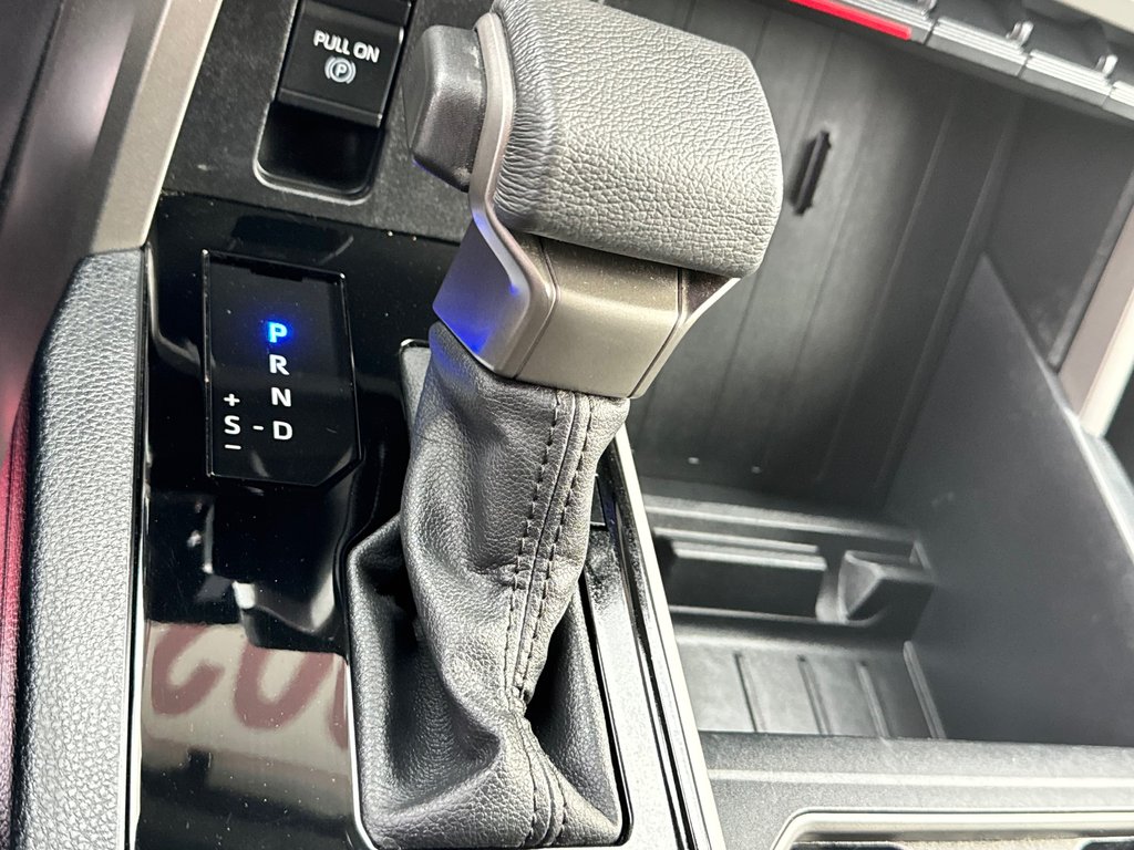 Toyota Tundra D-CAB 4X4 / 8 PIEDS WOW ! / PEA 21-03-31=160KM / 2024 à Thetford Mines, Québec - 51 - w1024h768px