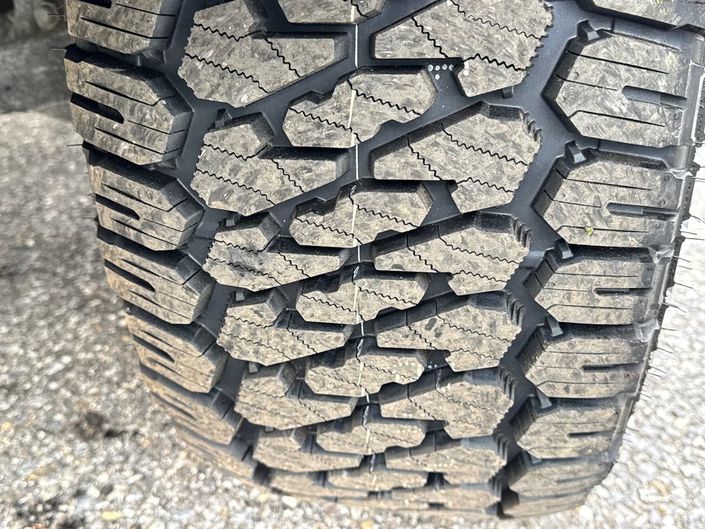 Toyota Tundra D-CAB 4X4 / 8 PIEDS WOW ! / PEA 21-03-31=160KM / 2024 à Thetford Mines, Québec - 19 - w1024h768px