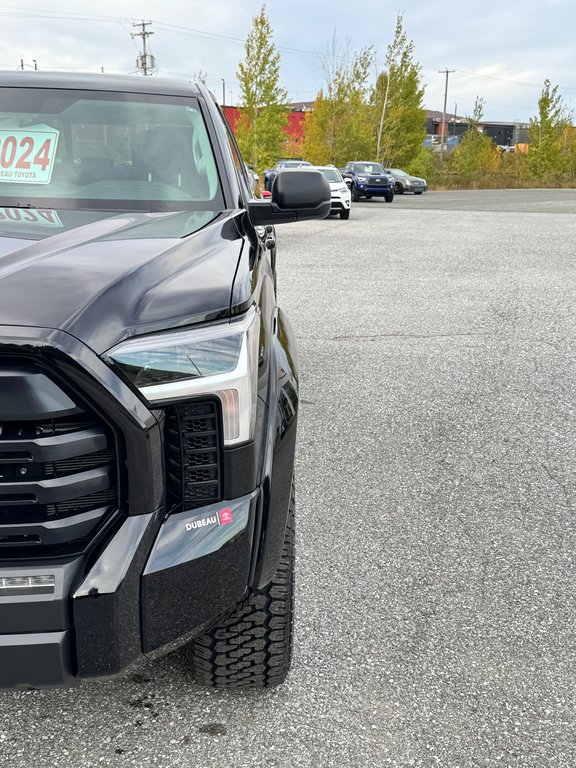 Toyota Tundra D-CAB 4X4 / 8 PIEDS WOW ! / PEA 21-03-31=160KM / 2024 à Thetford Mines, Québec - 10 - w1024h768px