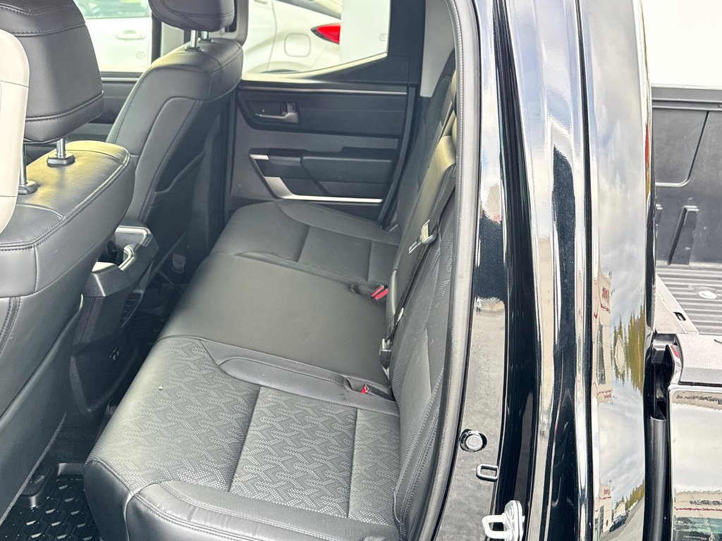 Toyota Tundra D-CAB 4X4 / 8 PIEDS WOW ! / PEA 21-03-31=160KM / 2024 à Thetford Mines, Québec - 59 - w1024h768px