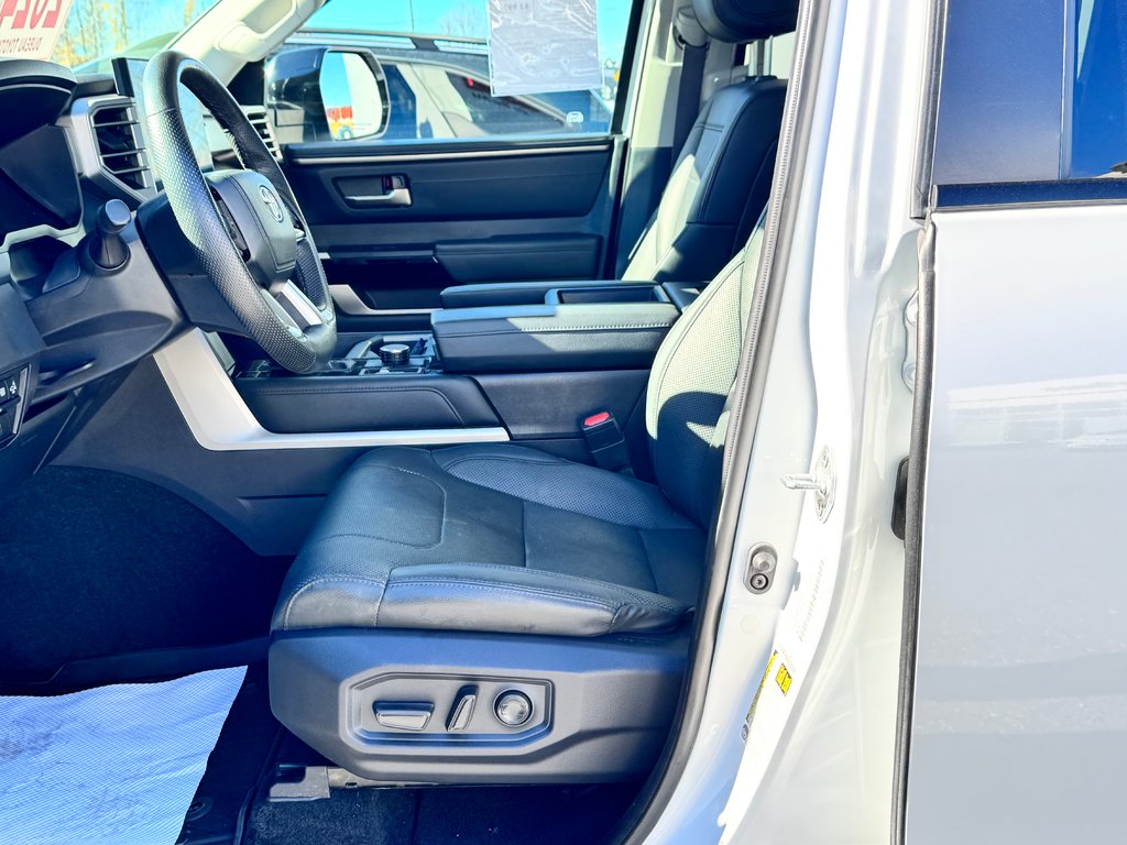 2024 Toyota Tundra LIMITED NIGHTSHADE / CREWMAX BOITE 6.5 PIEDS / TOILE DE BOITE / MARCHE-PIED in Thetford Mines, Quebec - 32 - w1024h768px