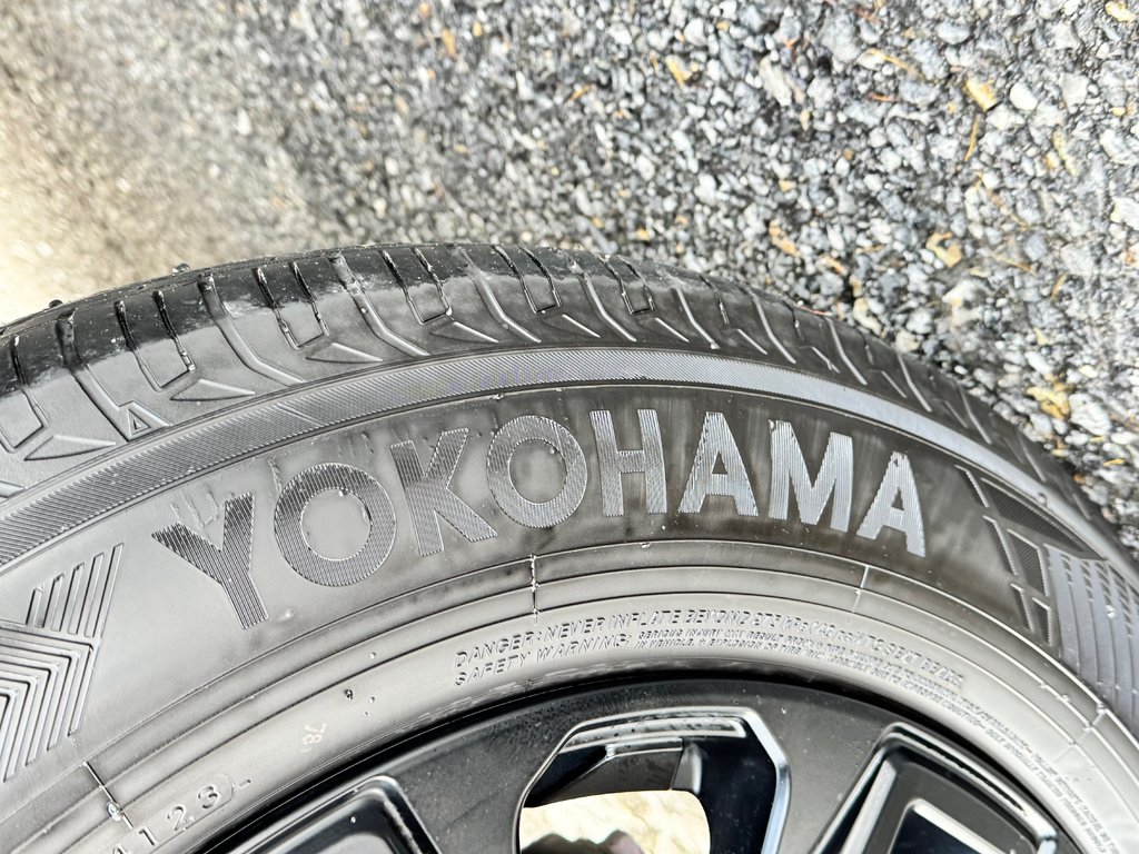 Toyota Tundra LIMITED NIGHTSHADE / CREWMAX BOITE 6.5 PIEDS / TOILE DE BOITE / JAMAIS ACCIDENTÉ 2024 à Thetford Mines, Québec - 18 - w1024h768px