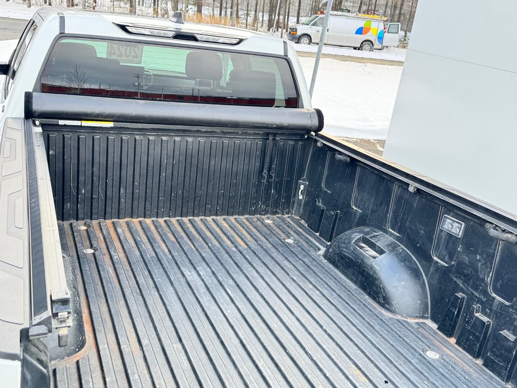 Toyota Tundra LIMITED NIGHTSHADE / CREWMAX BOITE 6.5 PIEDS / TOILE DE BOITE / JAMAIS ACCIDENTÉ 2024 à Thetford Mines, Québec - 77 - w1024h768px