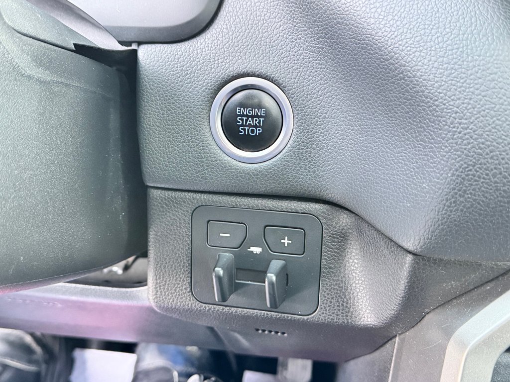 Toyota Tundra LIMITED NIGHTSHADE / CREWMAX BOITE 6.5 PIEDS / TOILE DE BOITE / JAMAIS ACCIDENTÉ 2024 à Thetford Mines, Québec - 47 - w1024h768px