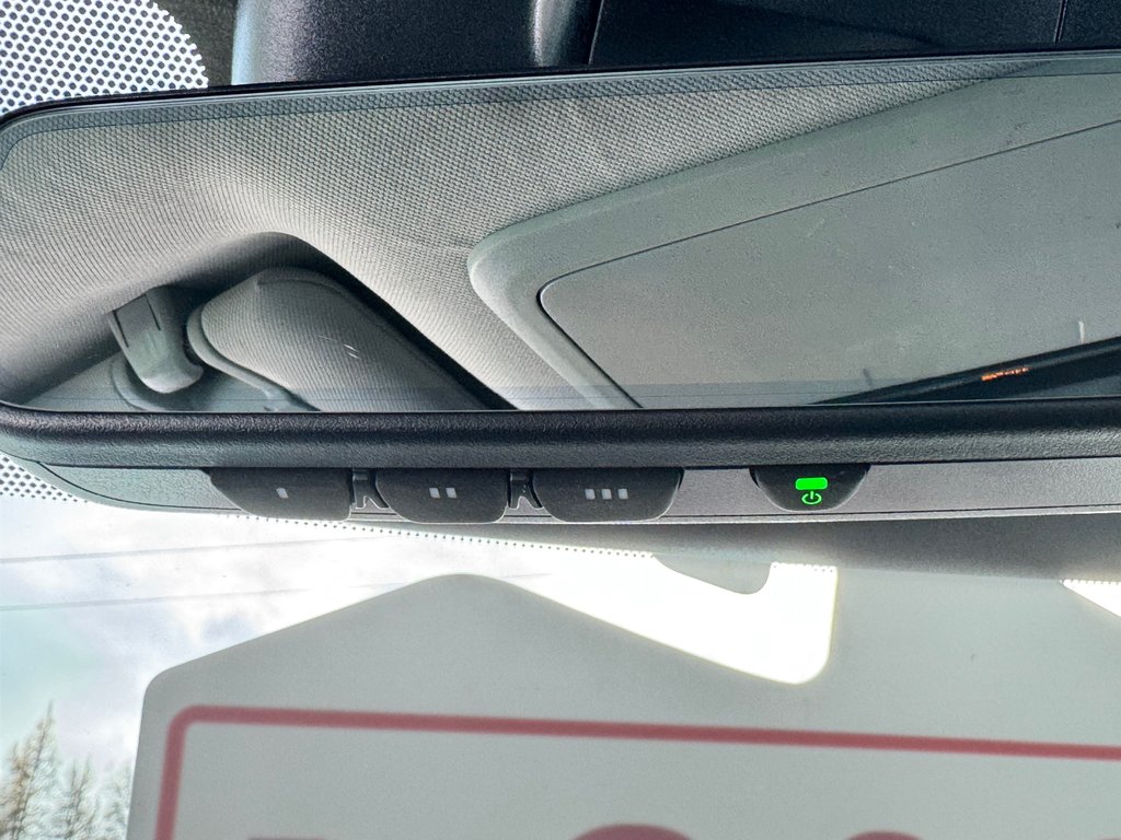 Toyota Tundra LIMITED NIGHTSHADE / CREWMAX BOITE 6.5 PIEDS / TOILE DE BOITE / JAMAIS ACCIDENTÉ 2024 à Thetford Mines, Québec - 63 - w1024h768px