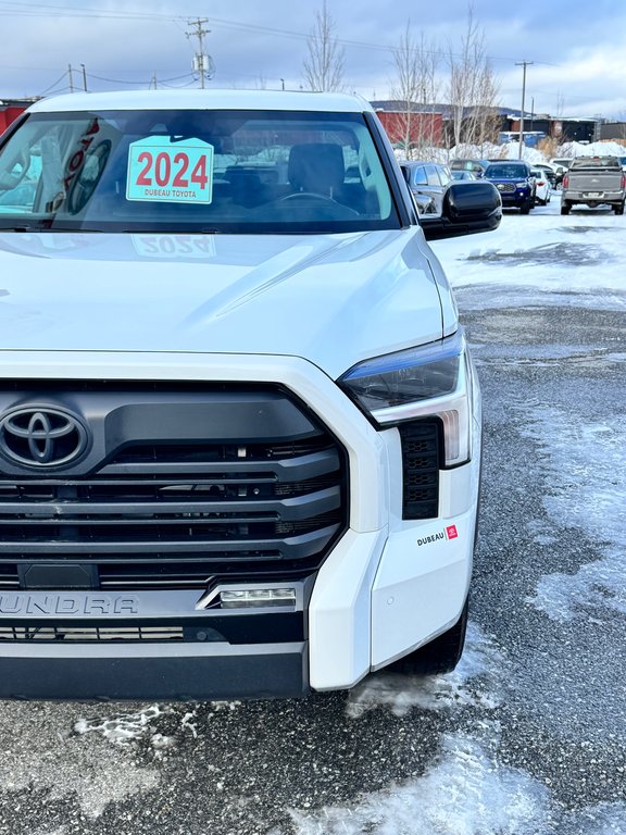 Toyota Tundra LIMITED NIGHTSHADE / CREWMAX BOITE 6.5 PIEDS / TOILE DE BOITE / JAMAIS ACCIDENTÉ 2024 à Thetford Mines, Québec - 8 - w1024h768px