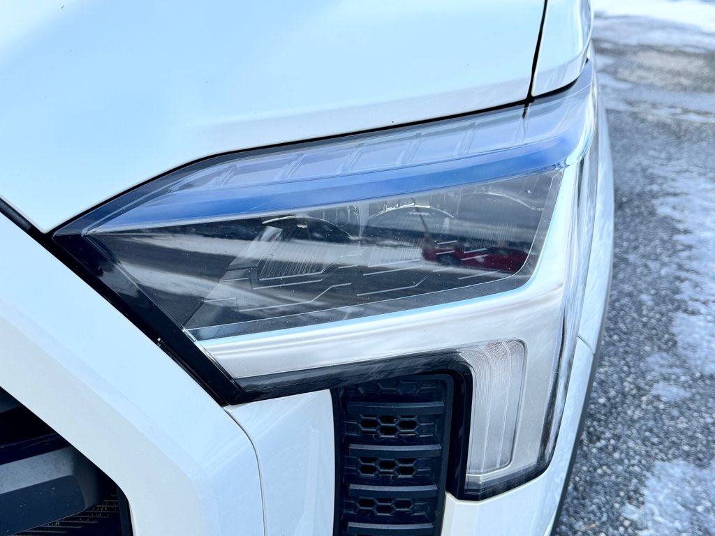 Toyota Tundra LIMITED NIGHTSHADE / CREWMAX BOITE 6.5 PIEDS / TOILE DE BOITE / JAMAIS ACCIDENTÉ 2024 à Thetford Mines, Québec - 10 - w1024h768px