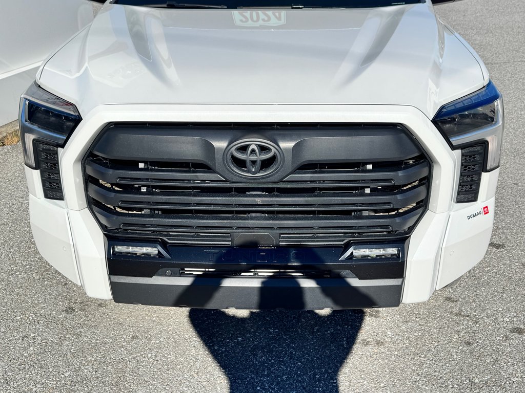2024 Toyota Tundra LIMITED NIGHTSHADE / CREWMAX BOITE 6.5 PIEDS / TOILE DE BOITE / MARCHE-PIED in Thetford Mines, Quebec - 14 - w1024h768px