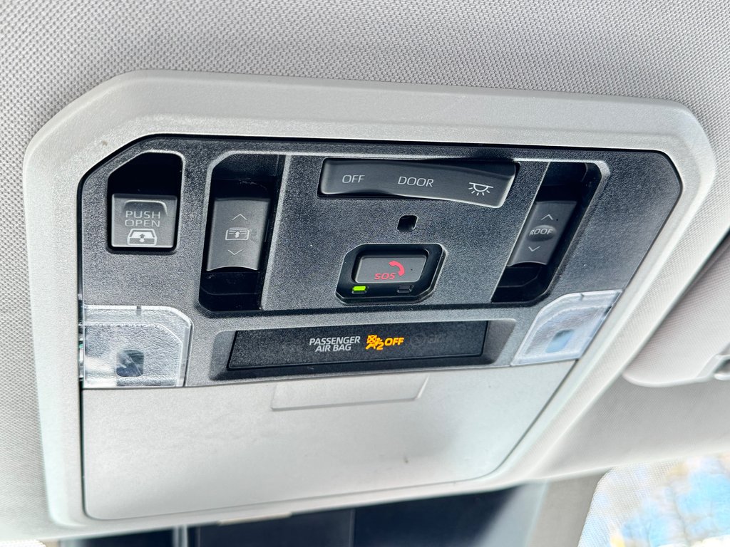 2024 Toyota Tundra LIMITED NIGHTSHADE / CREWMAX BOITE 6.5 PIEDS / TOILE DE BOITE / MARCHE-PIED in Thetford Mines, Quebec - 61 - w1024h768px