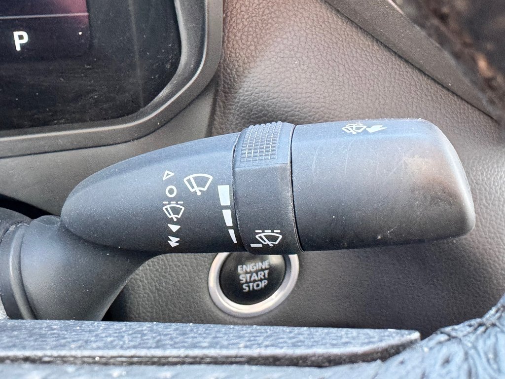 2024 Toyota Tundra LIMITED NIGHTSHADE / CREWMAX BOITE 6.5 PIEDS / TOILE DE BOITE / MARCHE-PIED in Thetford Mines, Quebec - 43 - w1024h768px