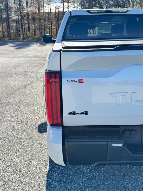 2024 Toyota Tundra LIMITED NIGHTSHADE / CREWMAX BOITE 6.5 PIEDS / TOILE DE BOITE / MARCHE-PIED in Thetford Mines, Quebec - 24 - w1024h768px