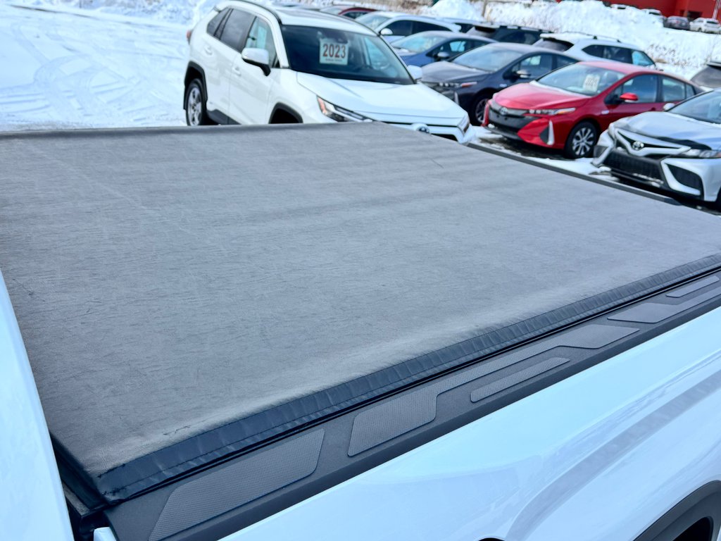 Toyota Tundra LIMITED NIGHTSHADE / CREWMAX BOITE 6.5 PIEDS / TOILE DE BOITE / JAMAIS ACCIDENTÉ 2024 à Thetford Mines, Québec - 24 - w1024h768px