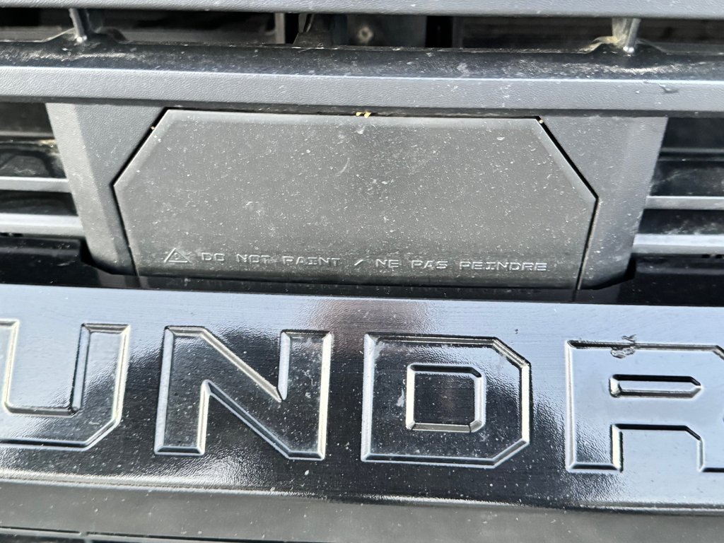 2024 Toyota Tundra LIMITED NIGHTSHADE / CREWMAX / TOILE BOITE / MARCHE PIED in Thetford Mines, Quebec - 14 - w1024h768px