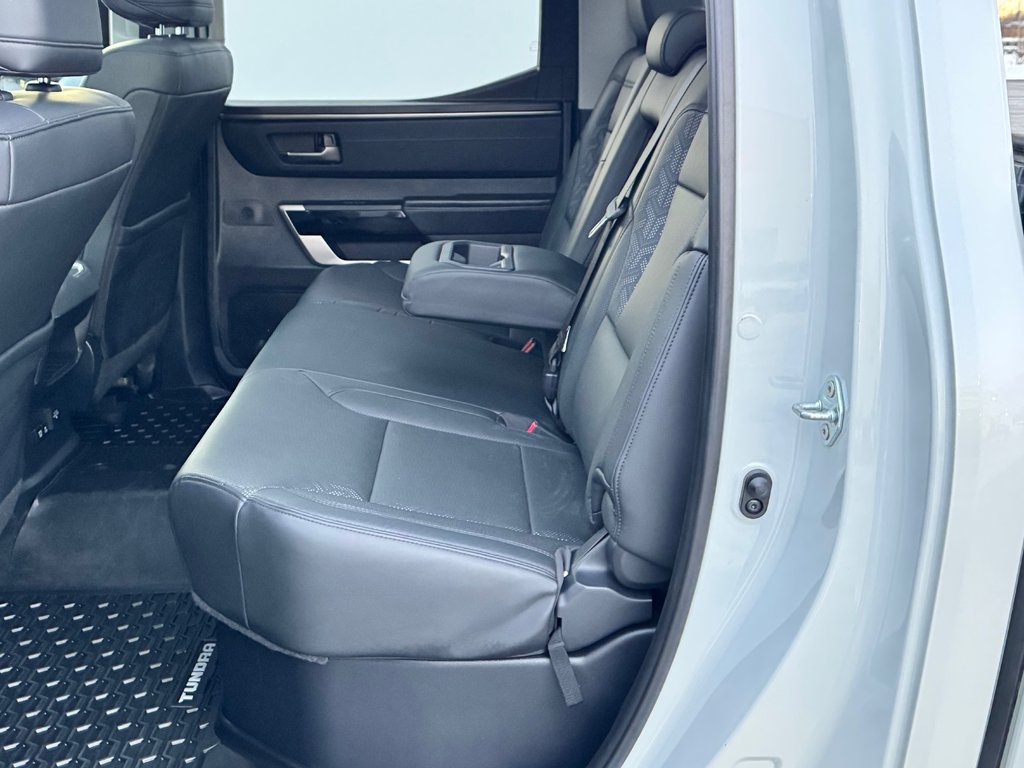 2024 Toyota Tundra LIMITED NIGHTSHADE / CREWMAX / TOILE BOITE / MARCHE PIED in Thetford Mines, Quebec - 60 - w1024h768px