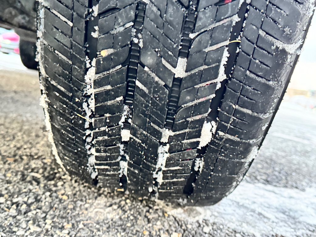 2024 Toyota Tundra LIMITED NIGHTSHADE / CREWMAX / TOILE BOITE / MARCHE PIED in Thetford Mines, Quebec - 70 - w1024h768px