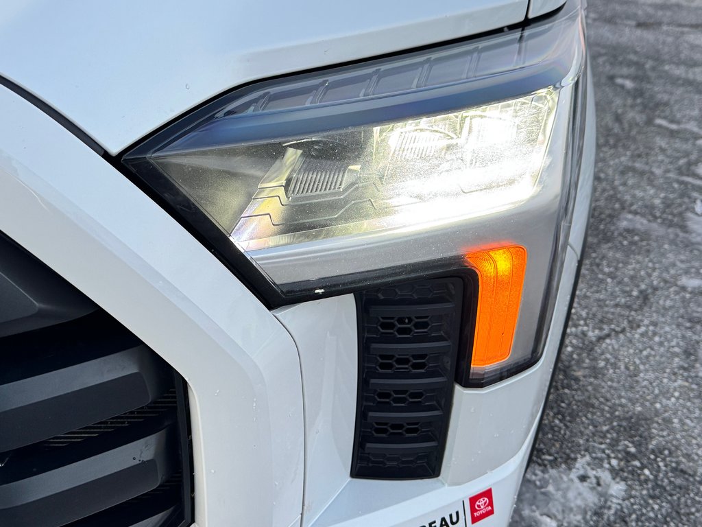 2024 Toyota Tundra LIMITED NIGHTSHADE / CREWMAX / TOILE BOITE / MARCHE PIED in Thetford Mines, Quebec - 9 - w1024h768px