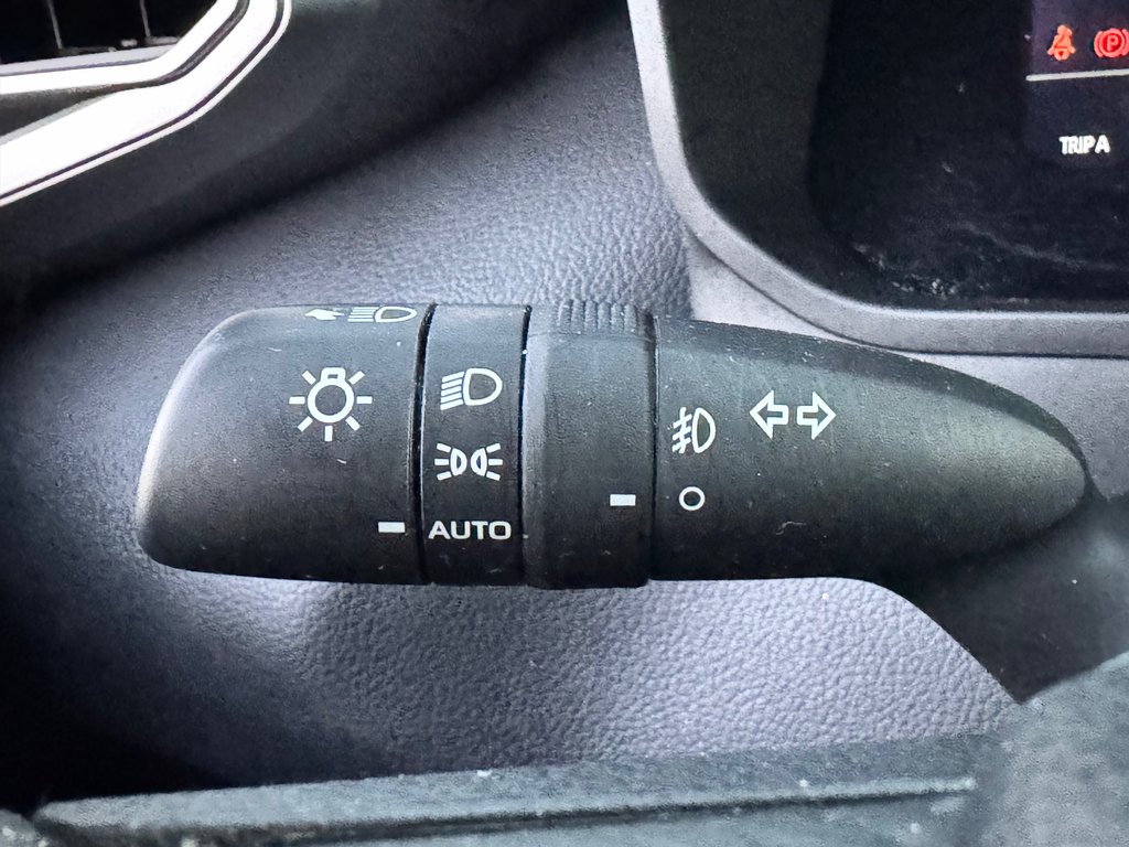 2024 Toyota Tundra LIMITED NIGHTSHADE / CREWMAX / TOILE BOITE / MARCHE PIED in Thetford Mines, Quebec - 39 - w1024h768px