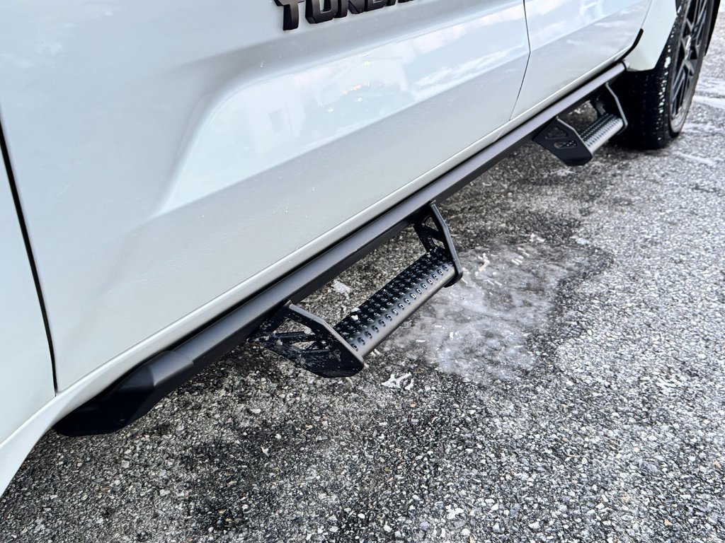 2024 Toyota Tundra LIMITED NIGHTSHADE / CREWMAX / TOILE BOITE / MARCHE PIED in Thetford Mines, Quebec - 24 - w1024h768px