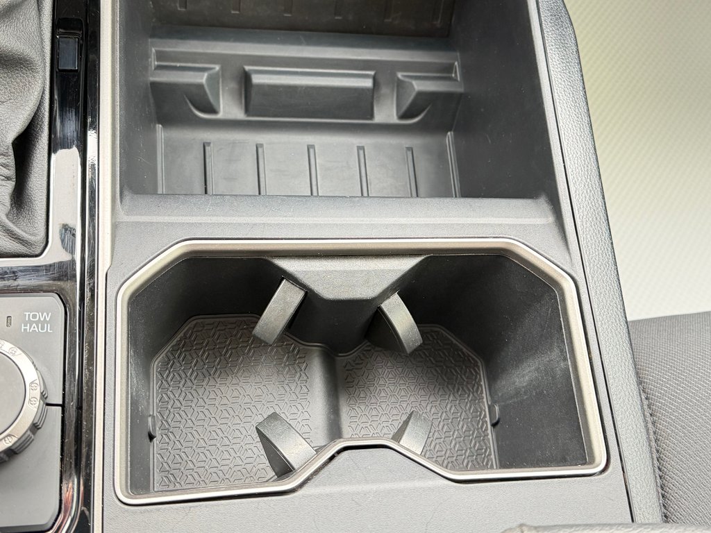 2024 Toyota Tundra CREW TRD SPORT / MARCHEPIEDS * TOILE / in Thetford Mines, Quebec - 52 - w1024h768px