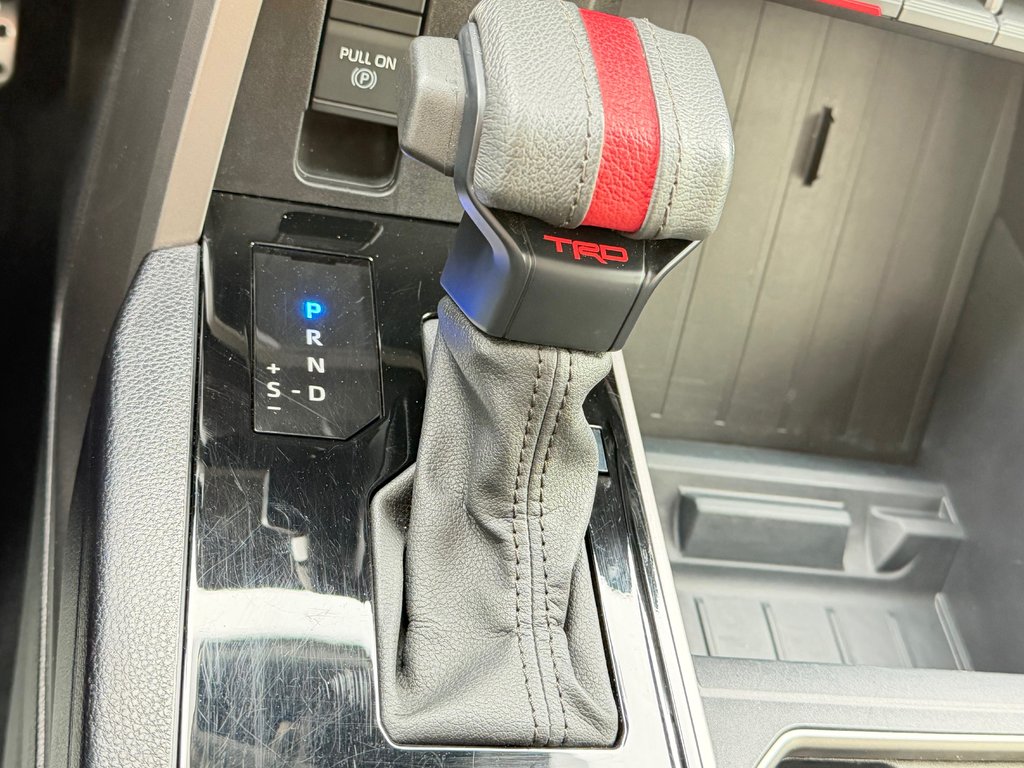 2024 Toyota Tundra CREW TRD SPORT / MARCHEPIEDS * TOILE / in Thetford Mines, Quebec - 50 - w1024h768px