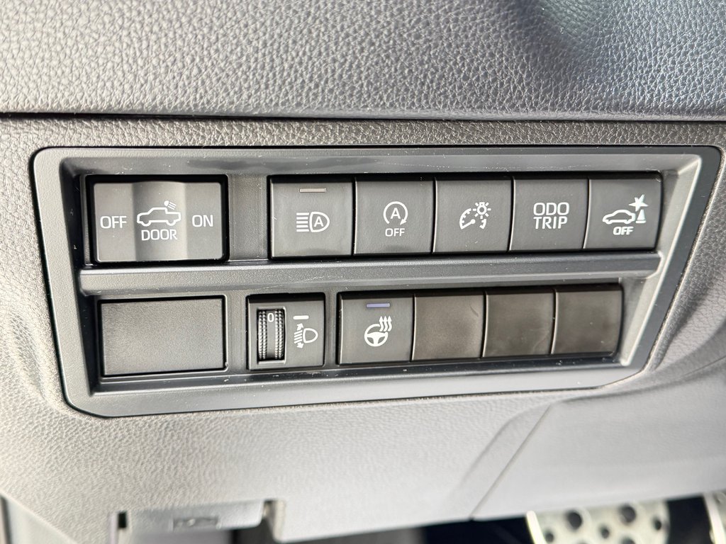 2024 Toyota Tundra CREW TRD SPORT / MARCHEPIEDS * TOILE / in Thetford Mines, Quebec - 36 - w1024h768px