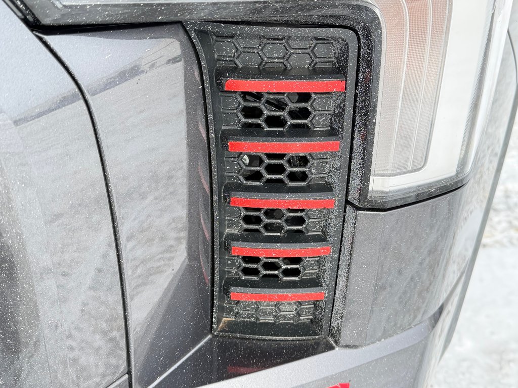 2024 Toyota Tundra CREW TRD SPORT / MARCHEPIEDS * TOILE / in Thetford Mines, Quebec - 10 - w1024h768px