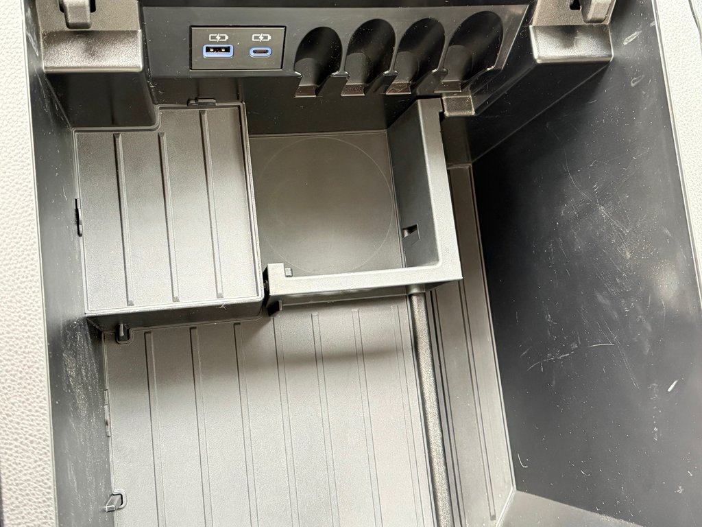 2024 Toyota Tundra CREW TRD SPORT / MARCHEPIEDS * TOILE / in Thetford Mines, Quebec - 55 - w1024h768px